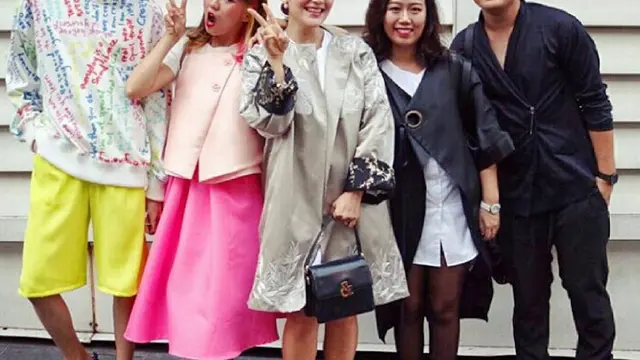 6 Potret Sean dan Sheila Pemilik Brand 'Sean Sheila' yang Diundang ke Paris Fashion Week