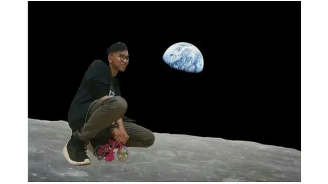 Minta Main Sepeda di Luar Ruangan, 7 Editan Foto Cowok Ini Kocak Abis