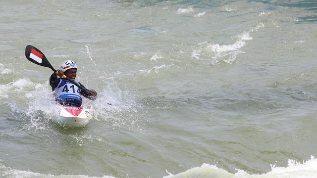 Salah satu atlet Kano Indonesia saat berlaga di Asian Games 2018