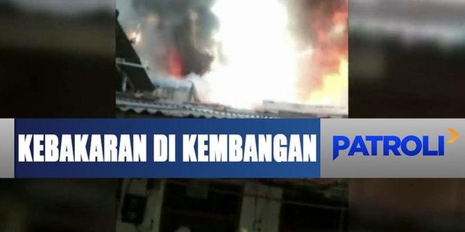 30 Kontrakan Hangus Terbakar di Kembangan