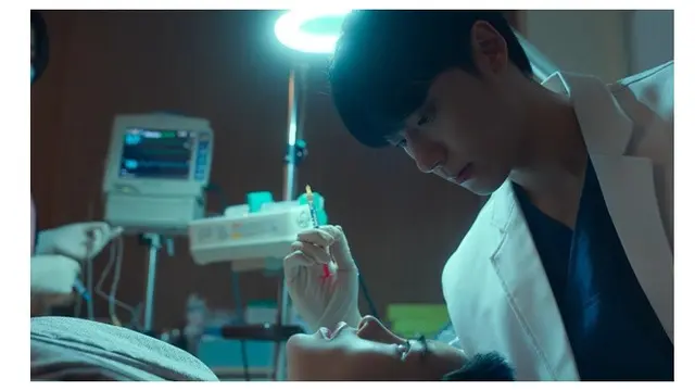 Kabar Kencan Diungkap Dispatch, Ini 6 Potret Kebersamaan Lee Do Hyun dan Lim Ji Yeon