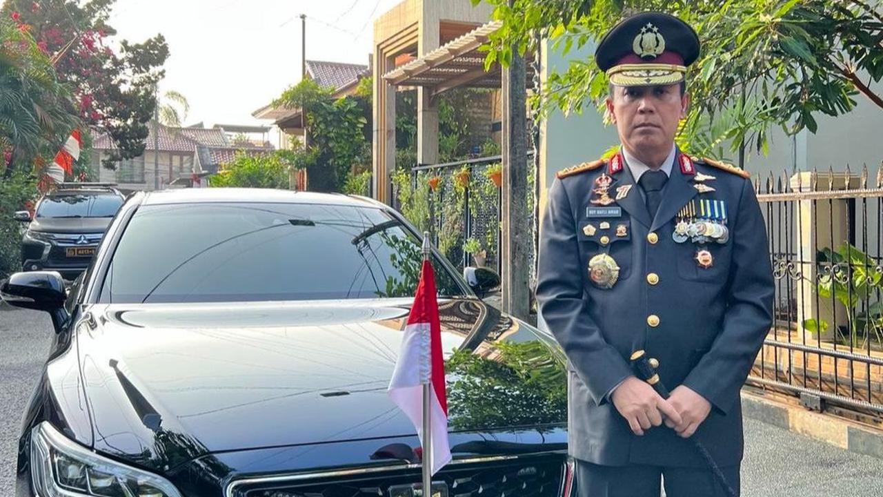 Profil Singkat Boy Rafli Amar<br>