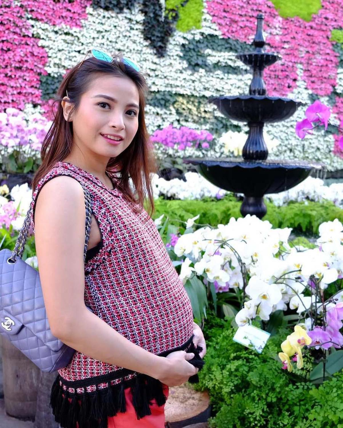 Potret Acha Septriasa Sampaikan Pesan Menyentuh untuk Sang Buah Hati