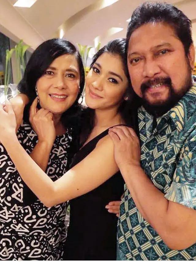 [Bintang] Lydia Kandou dan Jamal Mirdad