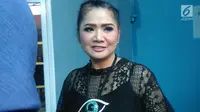 Setelah 40 Tahun, Vina Panduwinata Berhenti Merokok