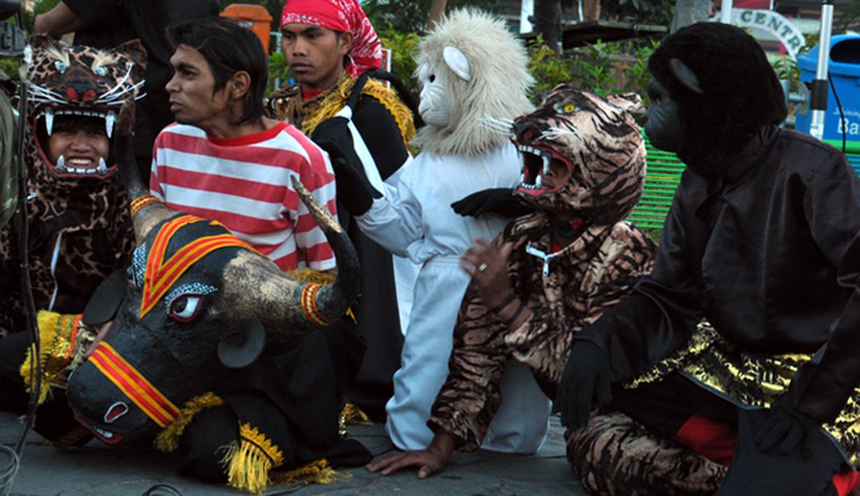 35+ Ide Sketsa Gambar Bantengan - Tea And Lead