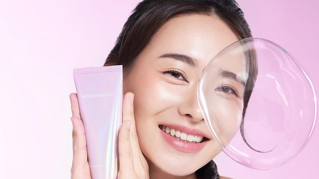 Kulit Kusam Setelah Aktivitas Seharian? Atasi dengan Hidrasi agar Wajah Tetap Glowing