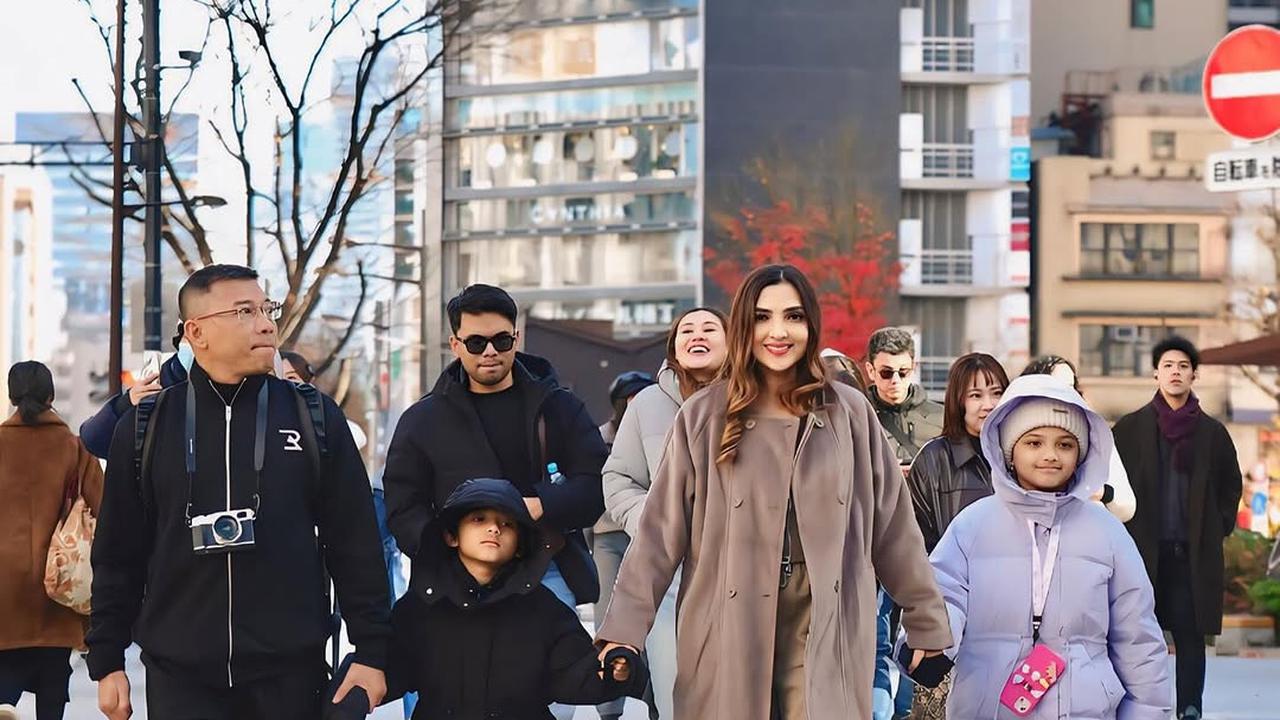 Triple Date, 7 Potret Ashanty, Aurel Hermansyah Dan Aaliyah Massaid Liburan ke Jepang Bareng Pasangan