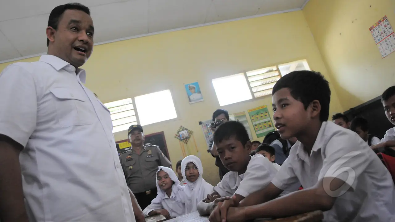 Mendikbud Anies Baswedan Kunjungi SDN 1 Pajagan Lebak 
