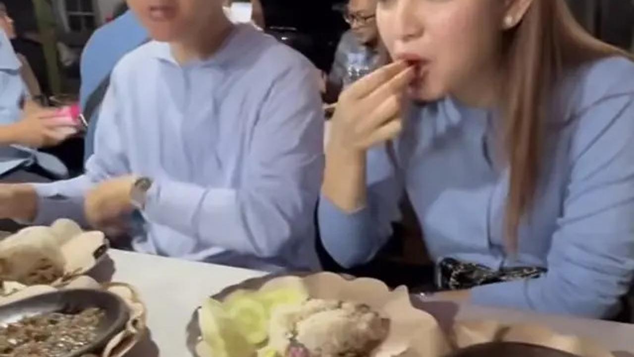 Antusias dan Lahap