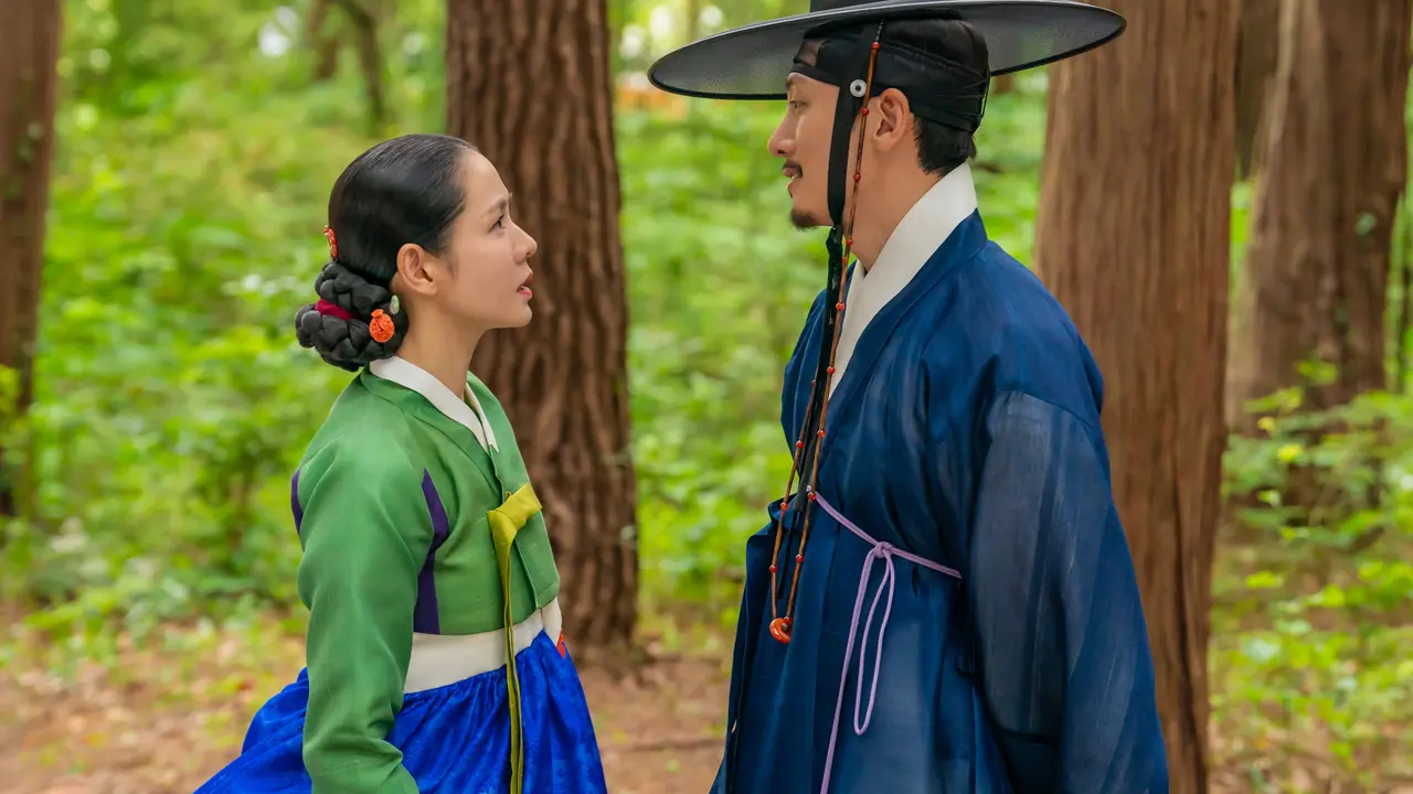 Son Ye Jin dan Ji Chang Wook dalam drakor The Scandal. (Netflix via Soompi)