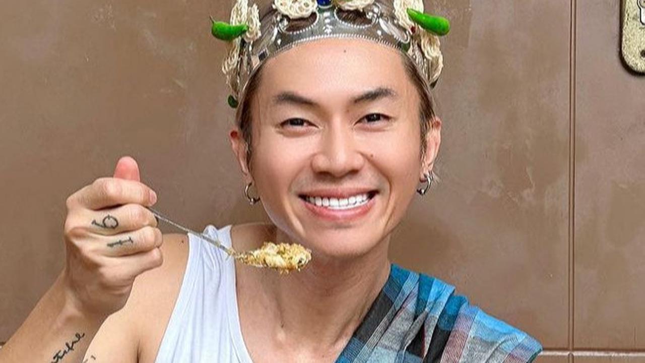 Detik-detik Rumah Rafael Tan Disatroni Maling Siang Bolong, Paket di Depan Pintu Raib - Tingkah Pelaku Disorot