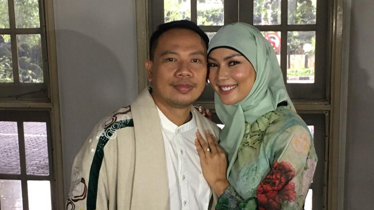 Vicky Prasetyo dan Kalina Ocktaranny (Liputan6.com/ GusMun)