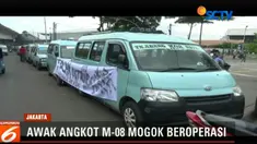 Aksi mogok ini menyebabkan para penumpang terlantar
