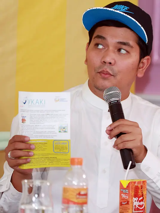 Istrinya, Aldila Jelita ditempat yang sama di kawasan Mampang Prapatan, Jakarta Selatan, Rabu (3/2/2016), merasa bersyukur dengan suaminya. Banyak sisi positif yang bisa menjadi inspirasinya. (Deki Prayoga/Bintang.com)