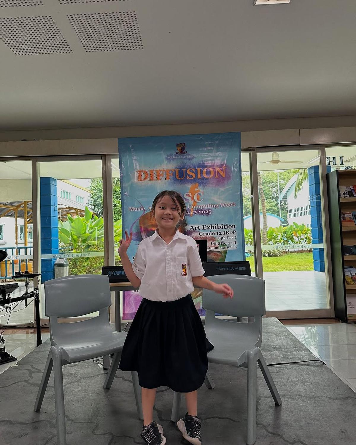 Potret Bridgia Anak Acha Septriasa Nyanyi di Sekolah Sempat Foto Bareng dengan sang Bunda