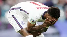 Marcus Rashford - Kegagalan penyerang Manchester United ini dalam mengeksekusi penalti di laga final Euro 2020 melawan Italia merupakan salah satu penyebab Timnas Inggris gagal menjadi juara Eropa untuk pertama kalinya. (Foto:AP/Carl Recine,Pool)
