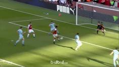 Berita video highlights Arsenal vs Burnley pada laga pekan ke-37 Premier League 2017-2018. Arsenal menang 5 gol tanpa balas.