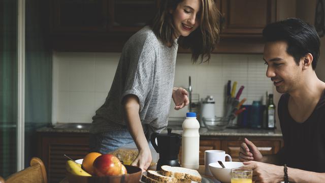 Pasangan - hubungan cinta (iStock)