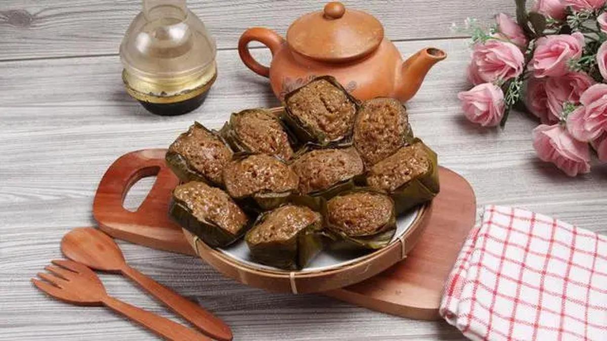 Cara Mudah Membuat Kue Apem Beras yang Empuk dan Lembut di Rumah