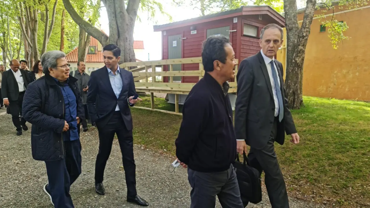 Menteri KKP Sakti Wahyu Trenggono mengunjungi Kota Pelabuhan di Norwegia dan jajaki kerja sama dengan sejumlah institusi di negara tersebut. (Foto: Liputan6.com/KKP)