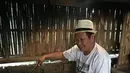 Bukti-bukti kini Mantan Kabareskrim Komjen (Purn) itu menjadi petani terlihat di facebook miliknya. Tampak Susno Duadji memeragakan proses demi proses pembuatan kopi secara tradisional. (www.facebook.com/susno2g)