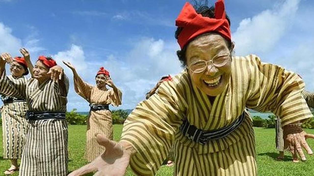 KBG84, girl band Jepang beranggota nenek-nenek