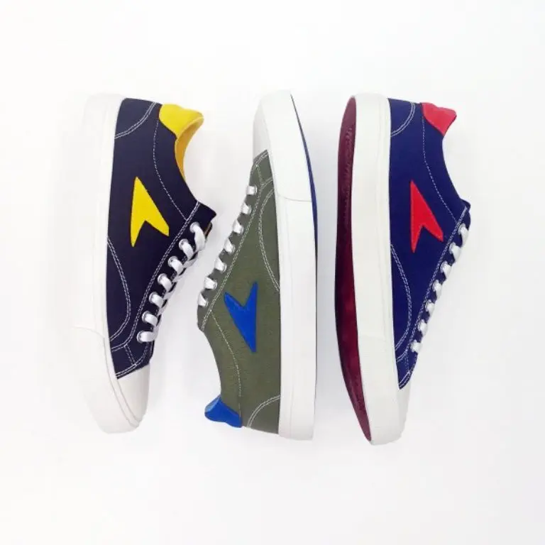 Bata Hotshot berbagai macam pilihan warna. (Image: tweetiz.com)