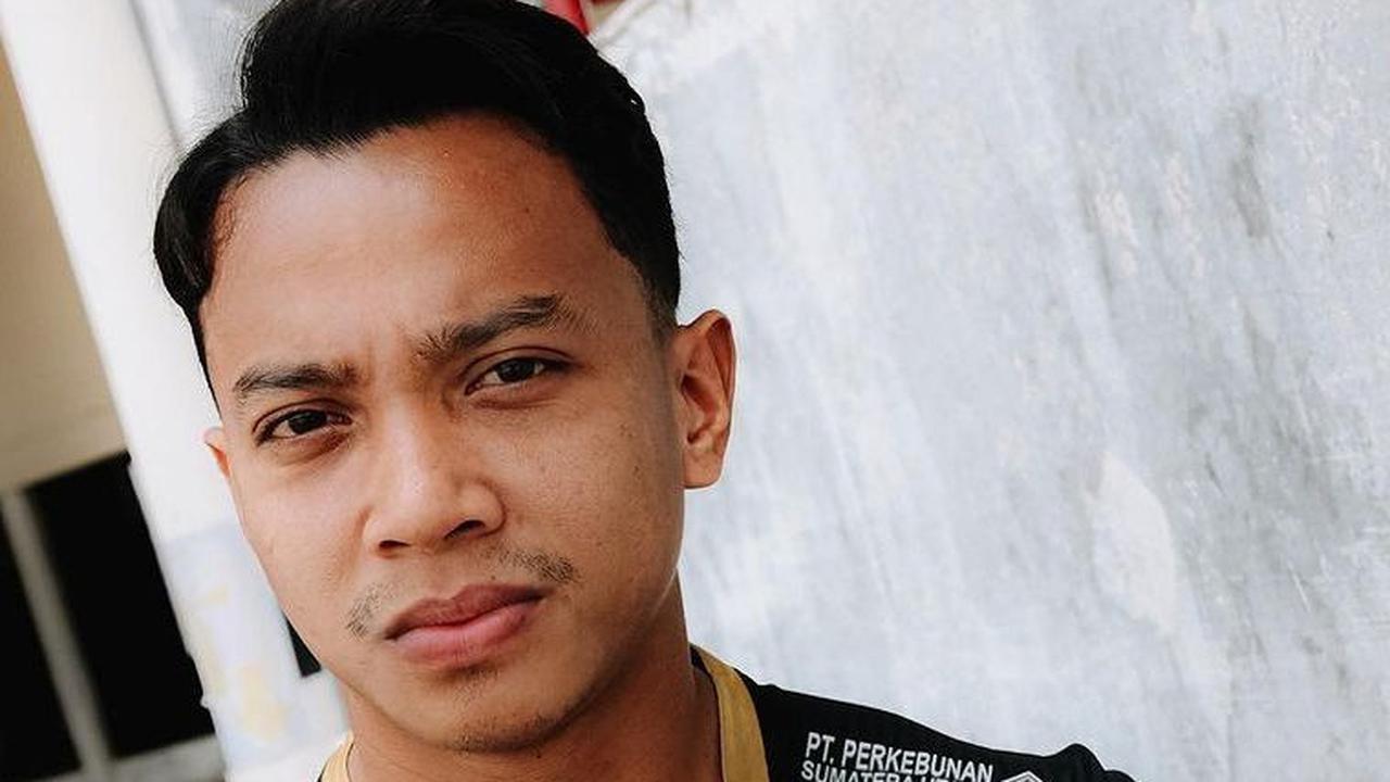 PSMS Medan merilis 3 jersey yang berbeda. Paling membedakan adalah jersey ketiganya yang berwarna hitam dengan corak emas.