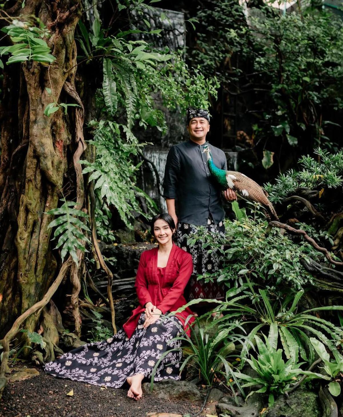 Maudy Koesnaedi Seru-Seruan di Aviary DeHakim, Kenalan dengan Salsa si Sapi hingga Kagum dengan Hutan Mini di Tengah Kota!