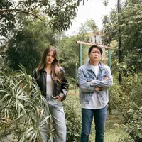 Intip detail tampilan kompak Raisa dan Ariel NOAH. [@raisa6690].