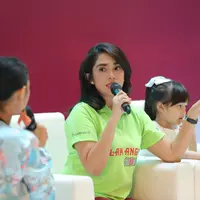 Ussy Sulistiawaty -Fimela Fest 2019 (Daniel Kampua/Fimela.com)