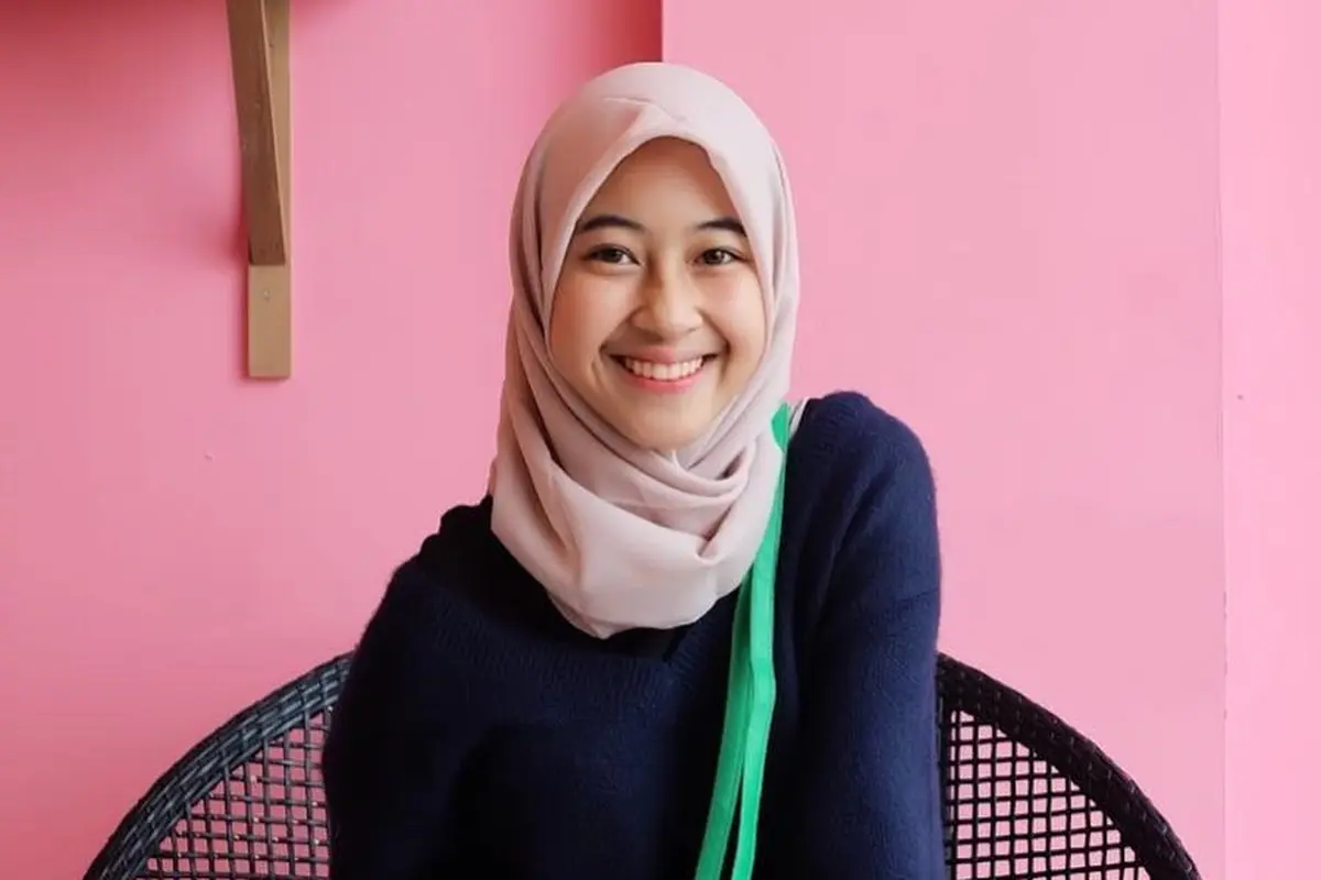 Potret Modis Adiba Khanza