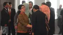 Menteri Kesehatan, Nila Djuwita F Moeloek saat menghadiri upacara pengucapan sumpah jabatan Ketua dan Wakil Ketua BPK di Gedung MA, Jakarta, Rabu (26/4). (Liputan6.com/Helmi Fithriansyah)