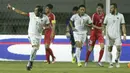 Kapten Indonesia, Hansamu Yama, saat melawan Korea Utara pada laga PSSI Anniversary Cup 2018 di Stadion Pakansari, Senin (30/4/2018). Skor berakhir imbang 0-0. (Bola.com/M Iqbal Ichsan)