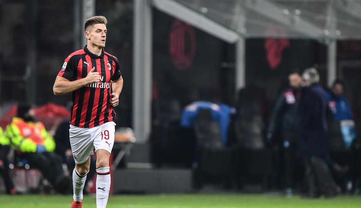 4. Krzysztof Piatek – Genoa FC ke AC Milan £31.5M (AFP/Miguel Medina)