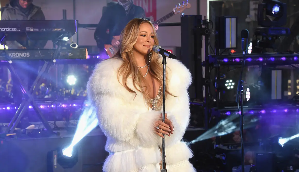 James dan Mariah setuju bahwa cincin tersebut bisa   disimpan Mariah. (NICHOLAS HUNT  GETTY IMAGES NORTH AMERICA  AFP)