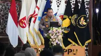 Kapolri Jenderal Listyo Sigit Prabowo menghadiri acara Promensisko TPPU dan TPPT di Gedung PPATK. (Foto: Humas Polri)