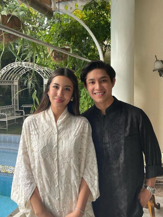 7 Potret Teuku Rassya dan Cleantha Islan, Pasangan Muda yang Selalu Romantis (credit: instagram.com/teukurassya).