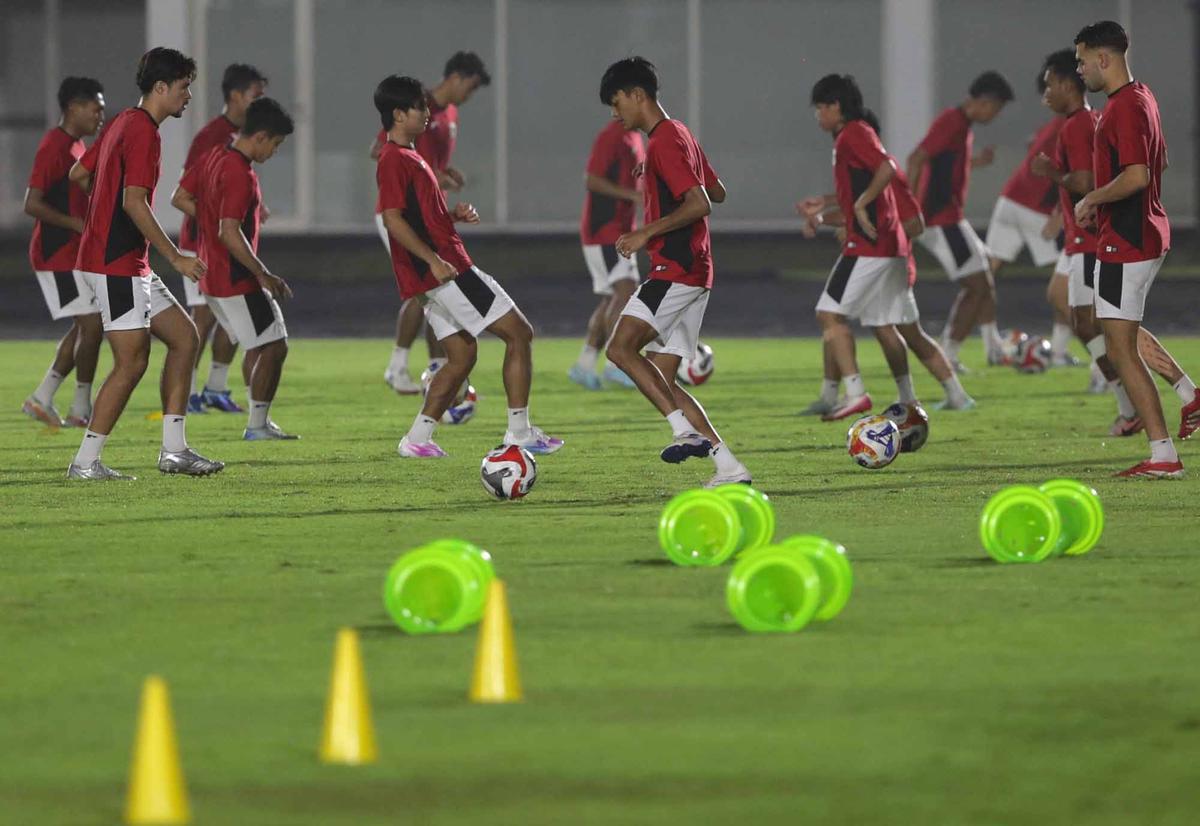 FOTO: Latihan Terakhir Timnas U-23 di GBK, Siap Tuntaskan Misi Balas Dendam Lawan Vietnam