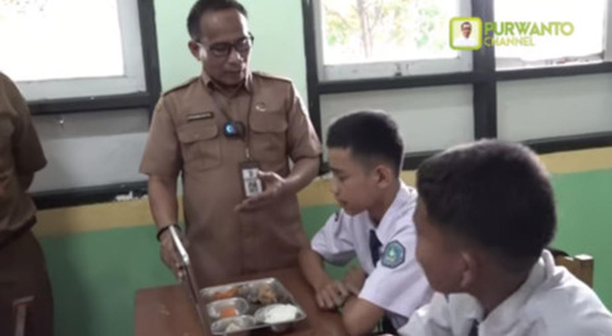 Siswa SMP Ini Tolak Makan Bergizi Gratis