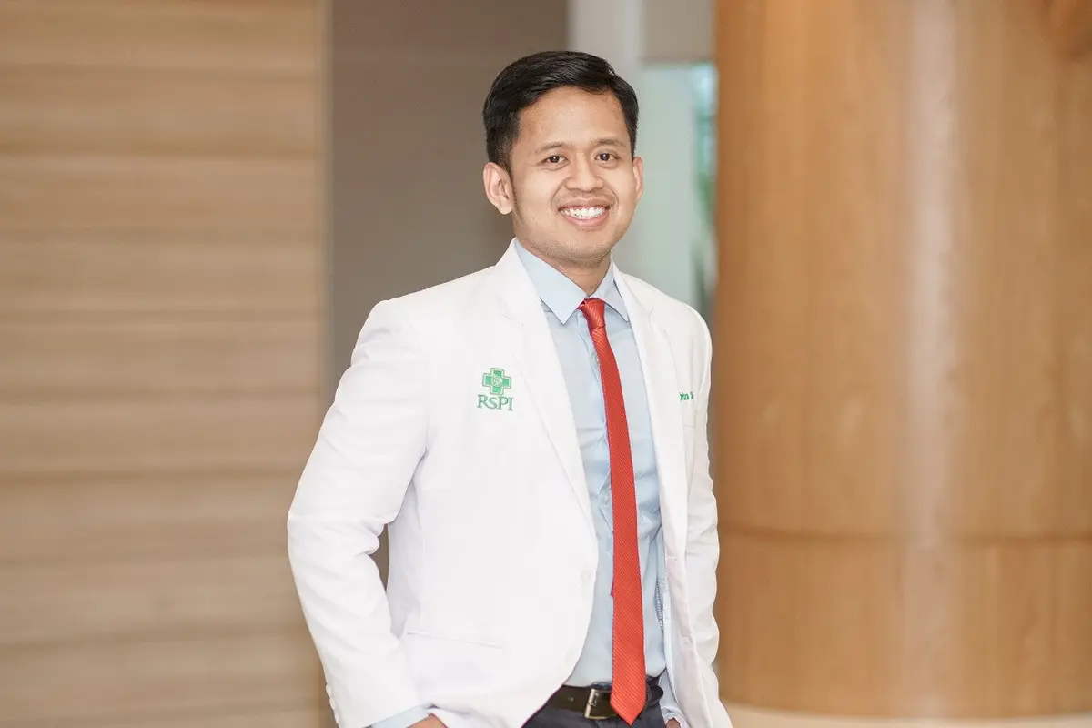 Ibu Baru, Waspadai De Quervain Akibat Terus Menggendong Buah Hati
