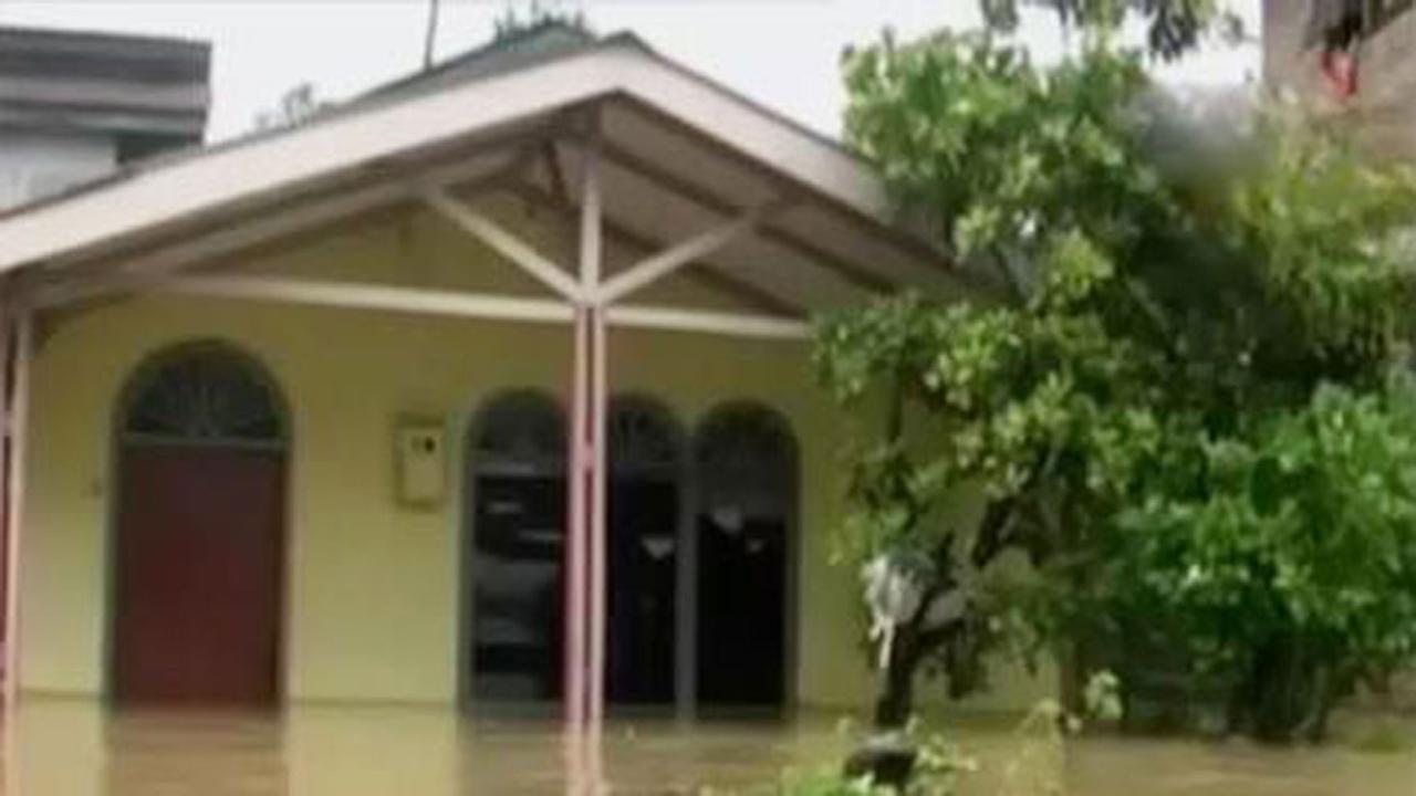 VIDEO: 2 Sungai Meluap, Ribuan Rumah di Medan Terendam Banjir