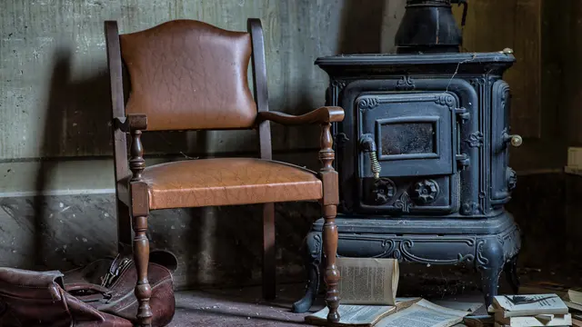 Contoh ilustrasi ruangan pengidap bibliomania