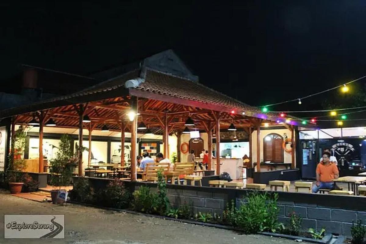 15 Rekomendasi Tempat Makan Enak di Serang 2025, Kuliner Legendaris hingga Kekinian