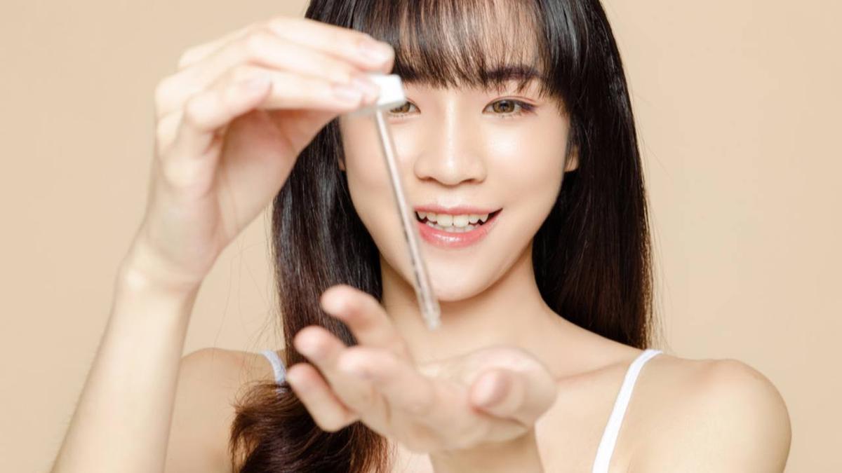 Serum Vitamin C Terbaik untuk Kulit Kusam, Bantu Wajah Tampak Lebih Segar dan Bercahaya