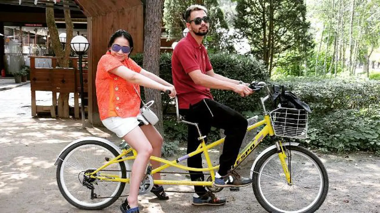 [Bintang] Raffi Ahmad dan Nagita Slavina