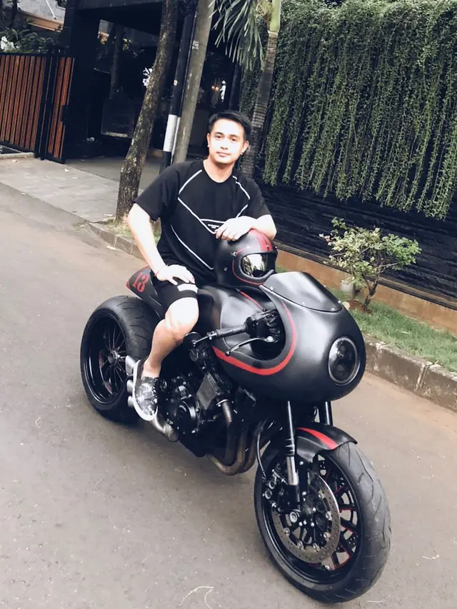 Ajun Perwira (Foto: Instagram/@ajunperwira)