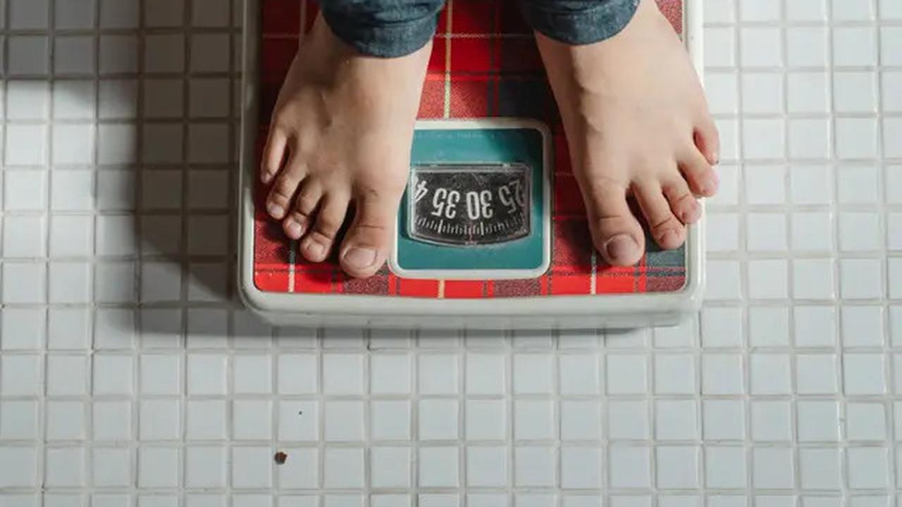 6 Manfaat Mengurangi Gula untuk Kecantikan dan Menurunkan Berat Badan