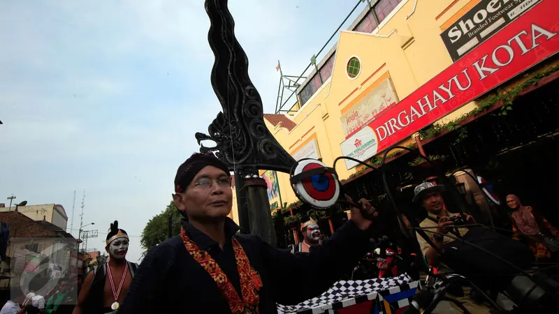 20151028-Serunya Melihat Karnaval Budaya Keris Summit 2015